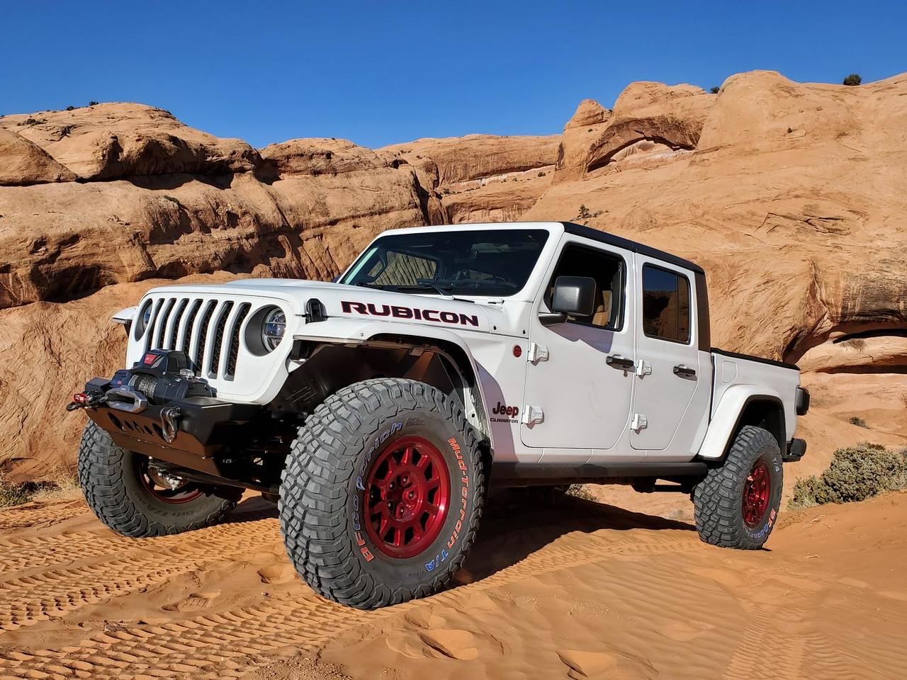 Jeep Gladiator Moab Rim in the Gladiator 20191116_140040-X2