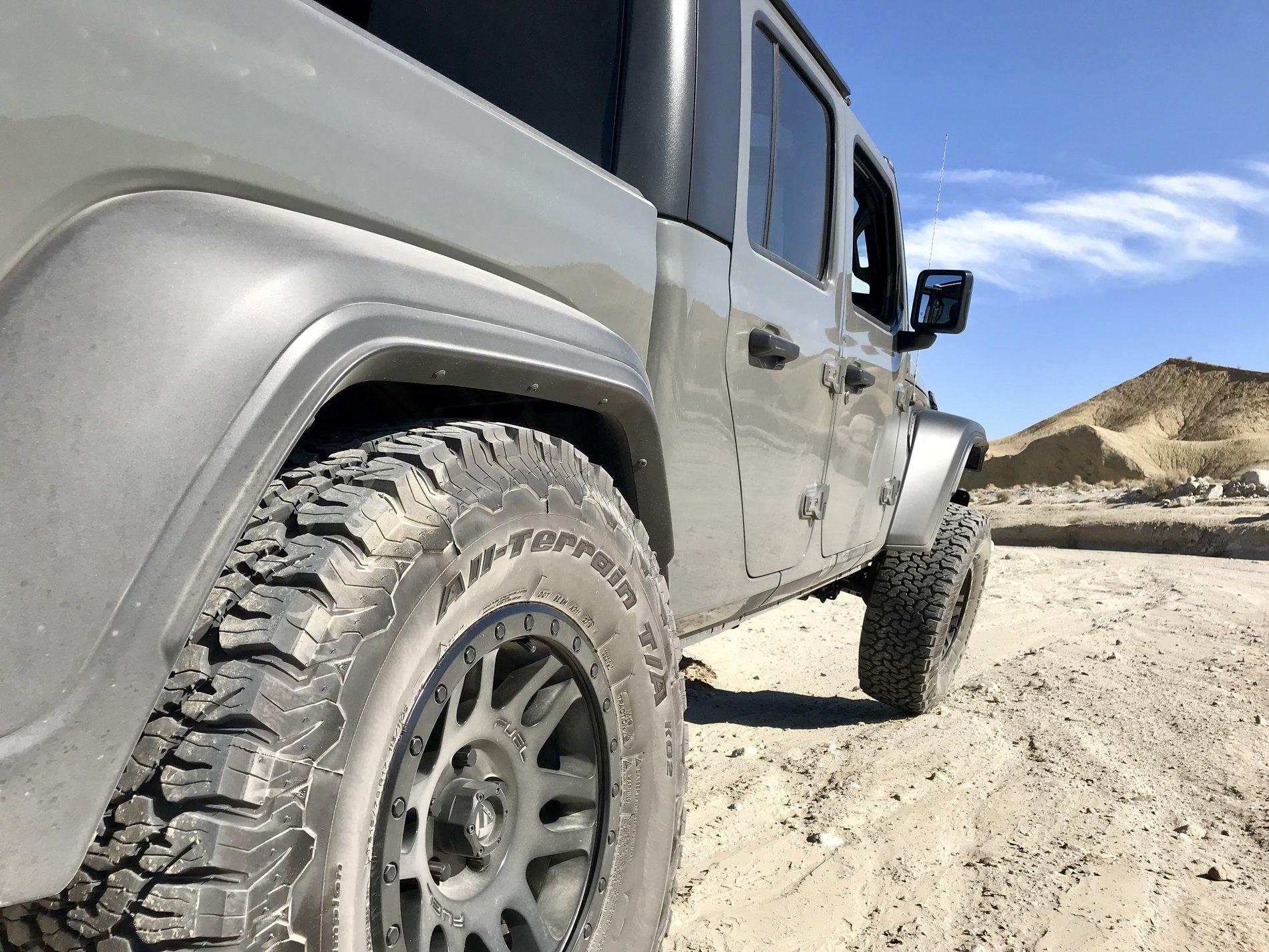 Jeep Gladiator STING GRAY Gladiator JT Club DA710C73-0D4C-4016-AC4B-C9A63575B449