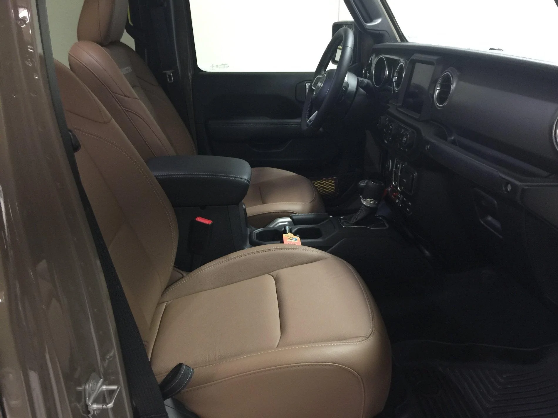 Jeep Gladiator Took Delivery of Your JT? Sign in Here! 1DB382F4-5D3B-4CA9-BD57-02FDE2ED2EB2