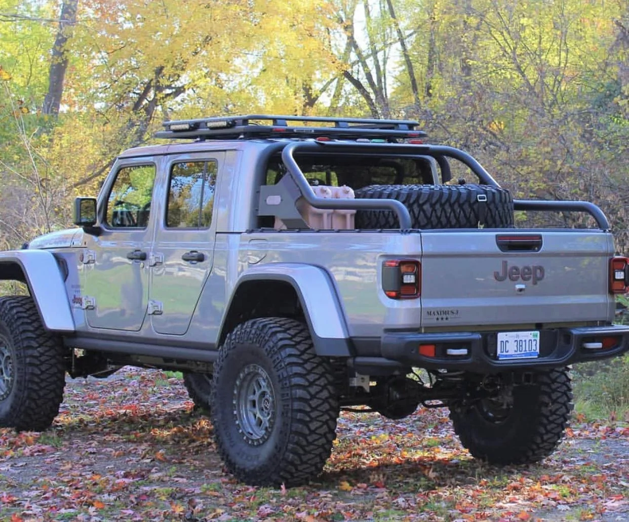Jeep Gladiator BILLET SILVER Gladiator JT Club E9FD3A6D-A1CC-4978-8C1B-ADF5F8845AEA
