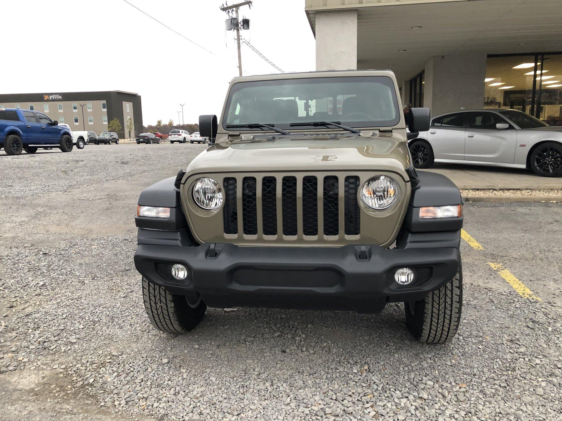 Jeep Gladiator GATOR Gladiator JT Club 2D096D6A-2E3D-4946-A314-73E45988AF0F
