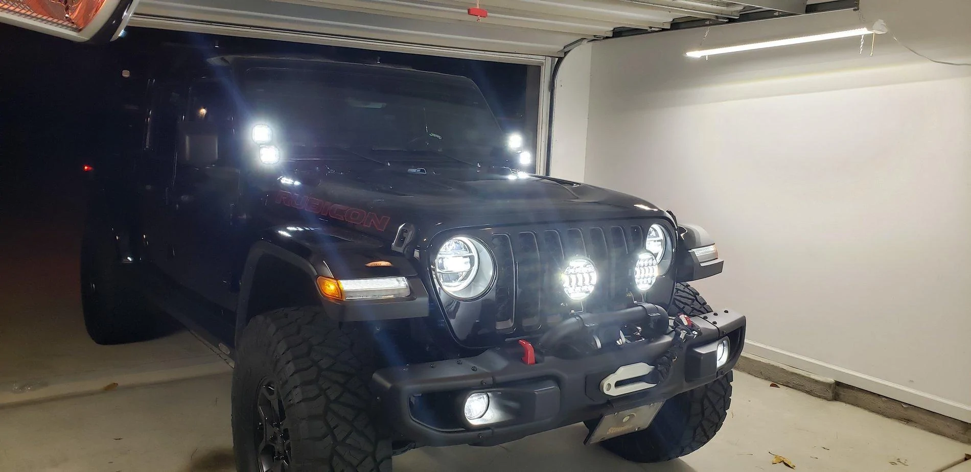 Jeep Gladiator Gladiator Launch Edition build 20191120_201923