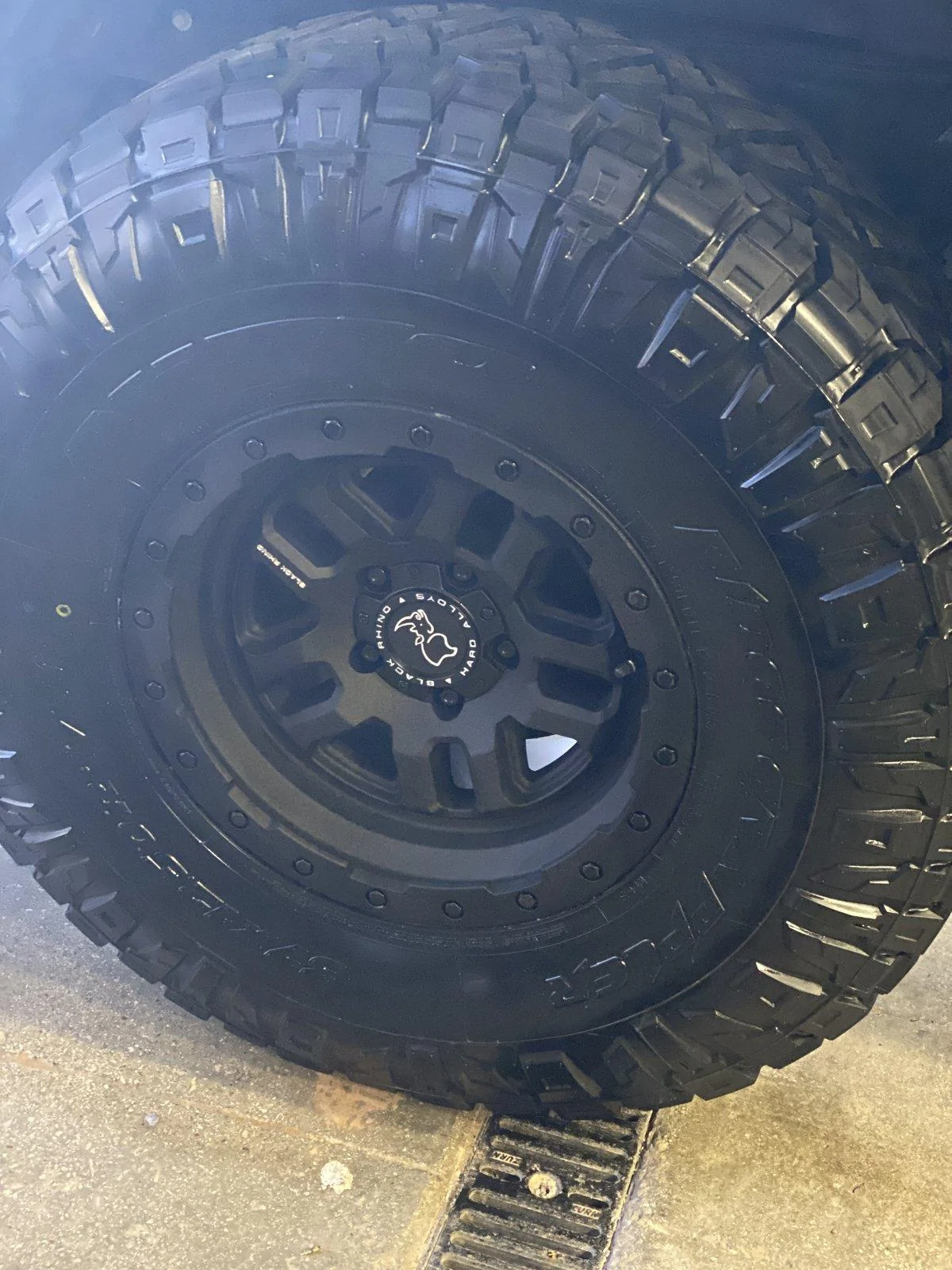 Jeep Gladiator What wheels are you putting on you JT? F050A08C-F331-467F-8B7C-30F4925728CC