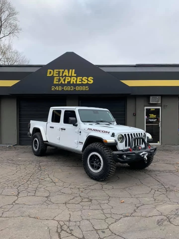 Jeep Gladiator What wheels are you putting on you JT? 2E3BC016-F1CF-46AD-8970-70A95493953A