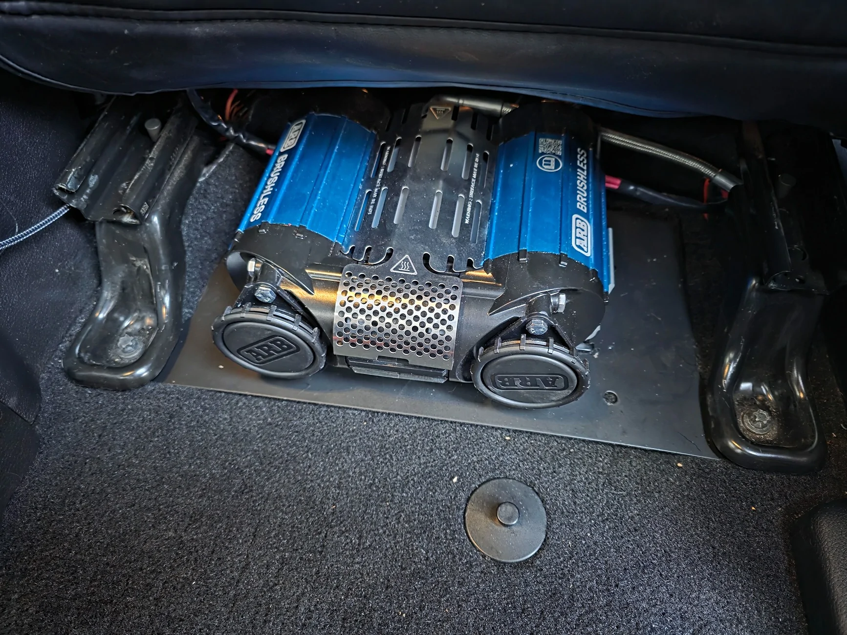 Jeep Gladiator ARB Brushless Twin Wiring Harness simplification and DIY Underseat mount. 1771020198536-rd