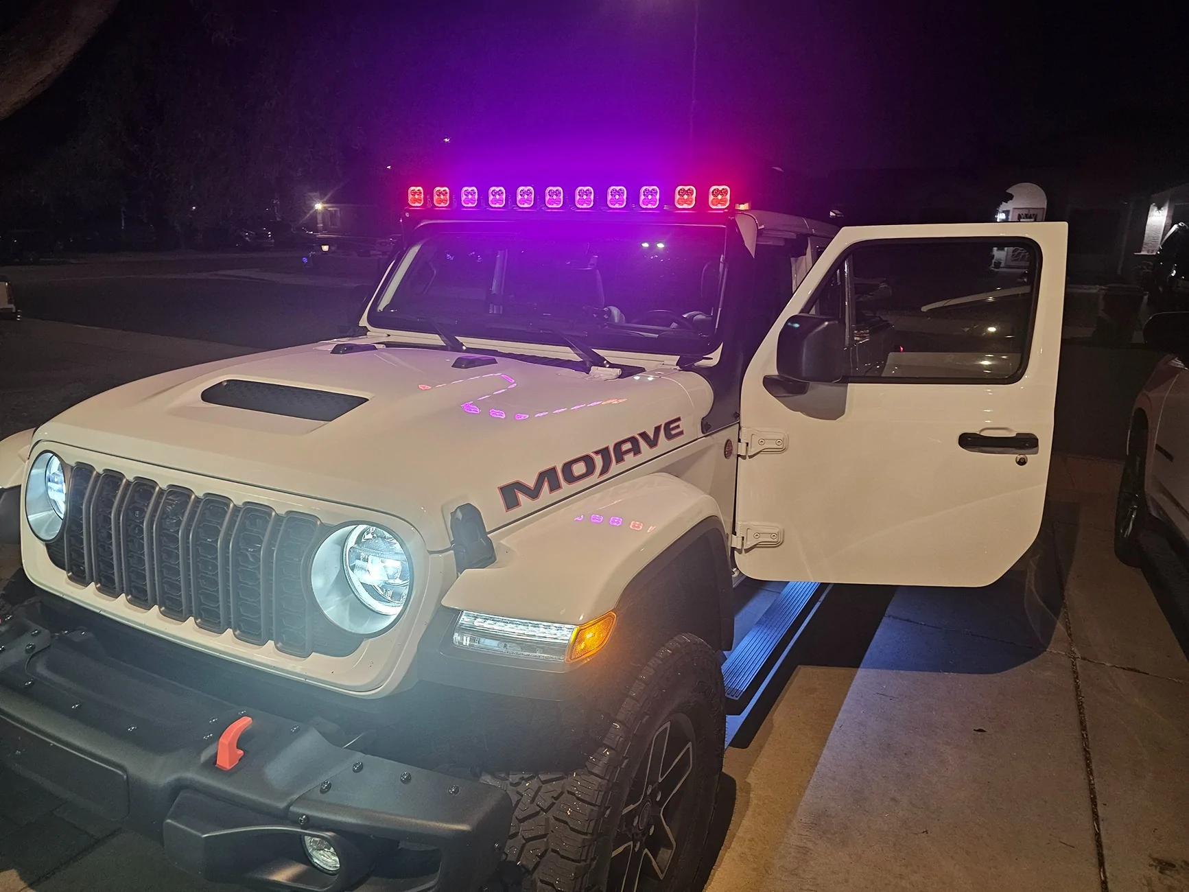 Jeep Gladiator Mojave - Overhead mounting solution for Multi-Pod lights 20260210_214112