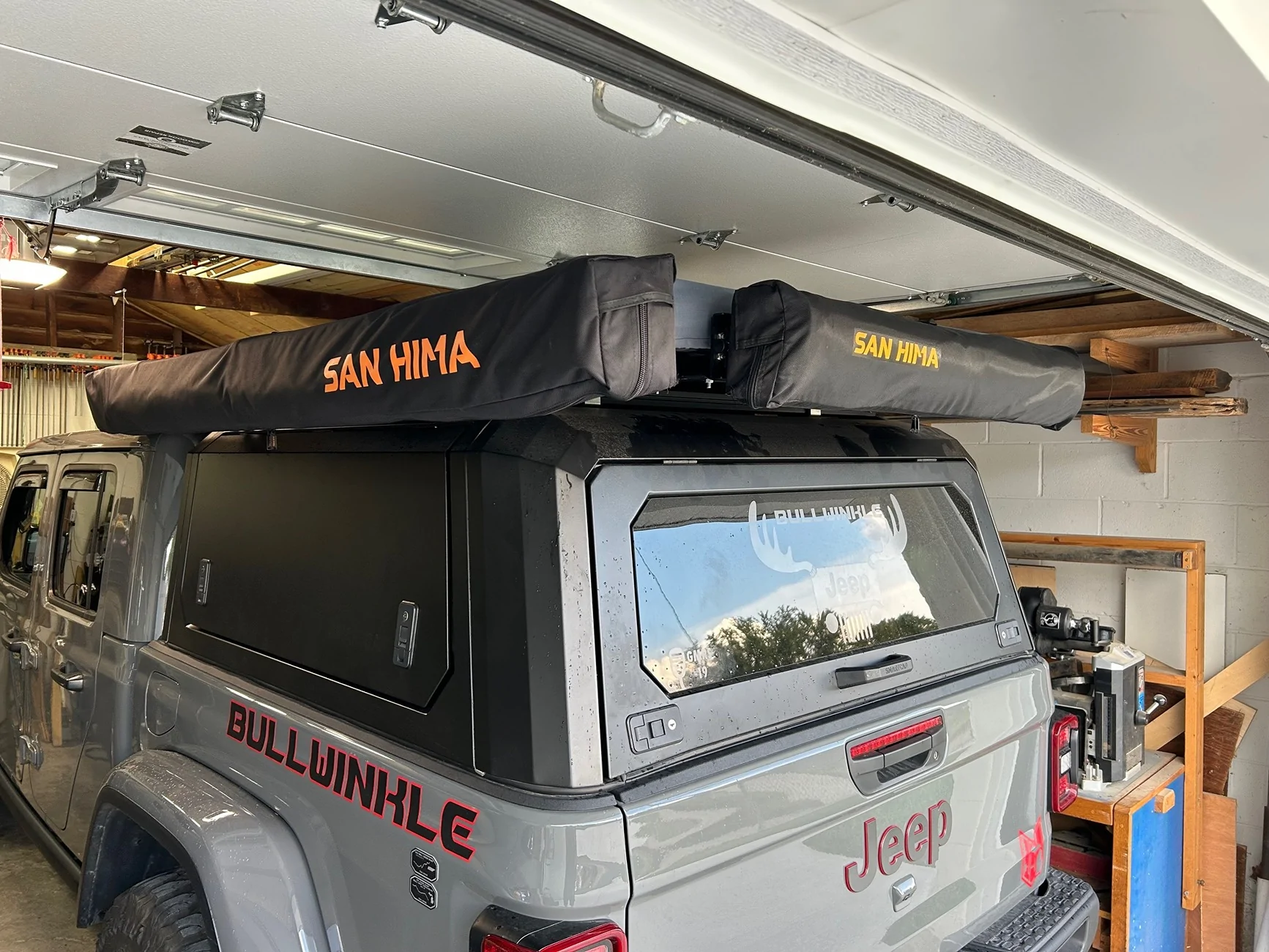 Jeep Gladiator 2.5” or 3.5” Lift w/ 37s Height Bullwinkle Garage Clearanc