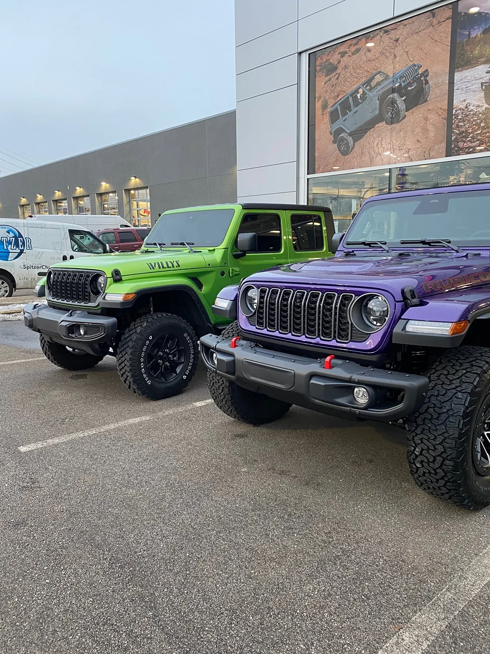 Jeep Gladiator New hoods showing up on Rubicons IMG_2021
