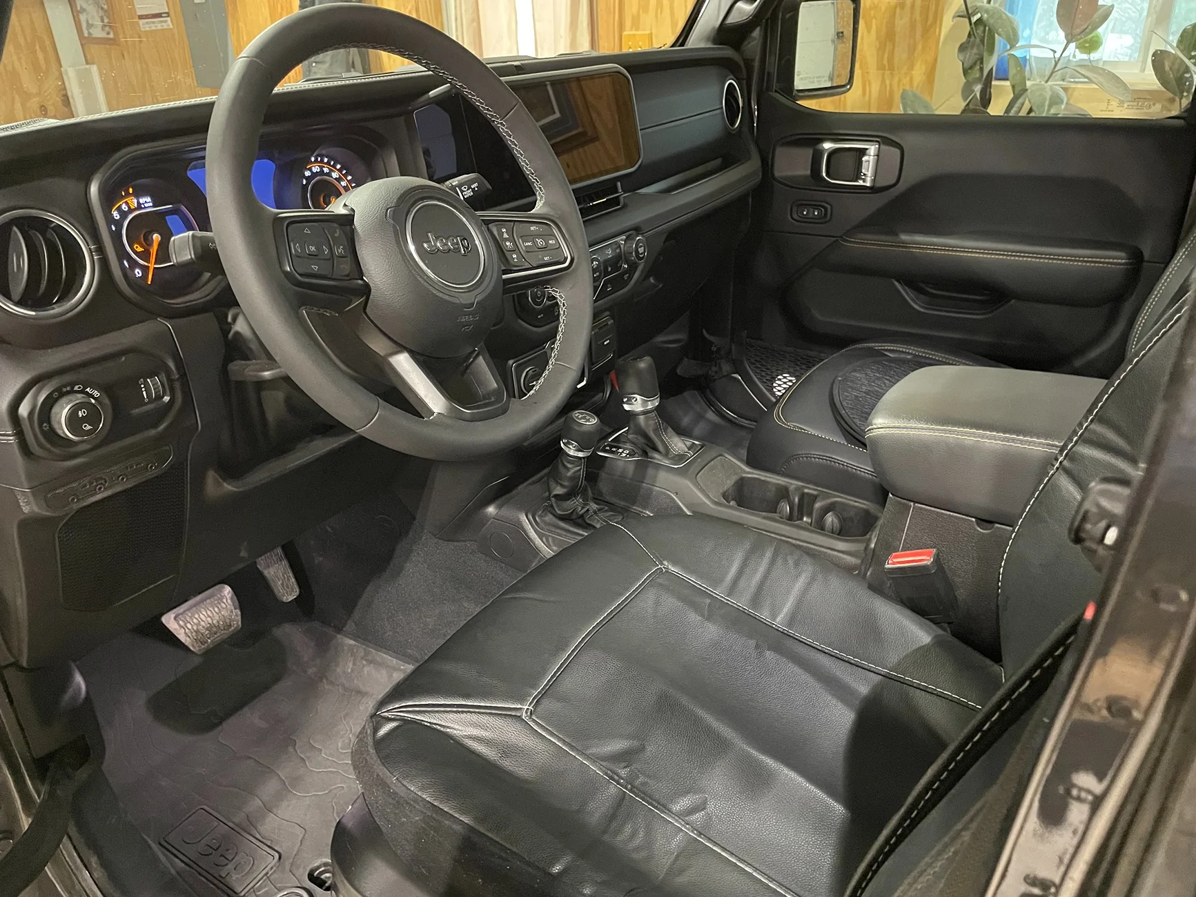 Jeep Gladiator 2025 gladiator sport s 8500 mis reduced $44000 IMG_0048