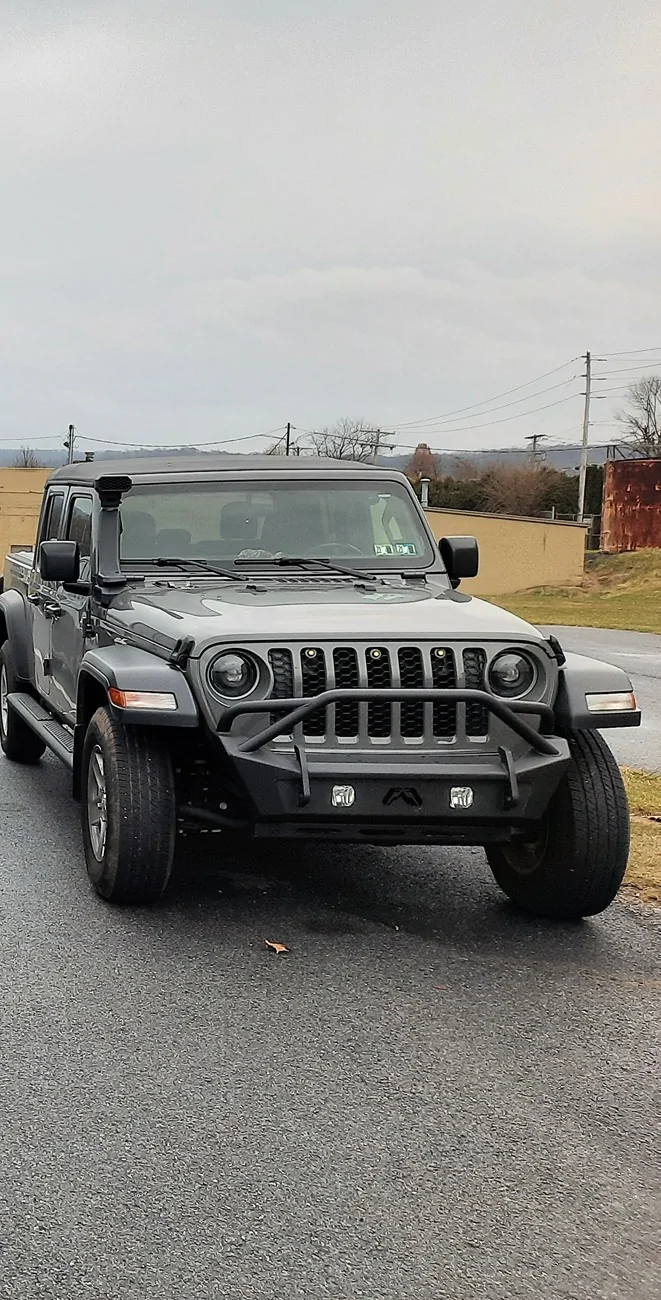 Jeep Gladiator Fab Fours Bumpers 20211206_152321~2