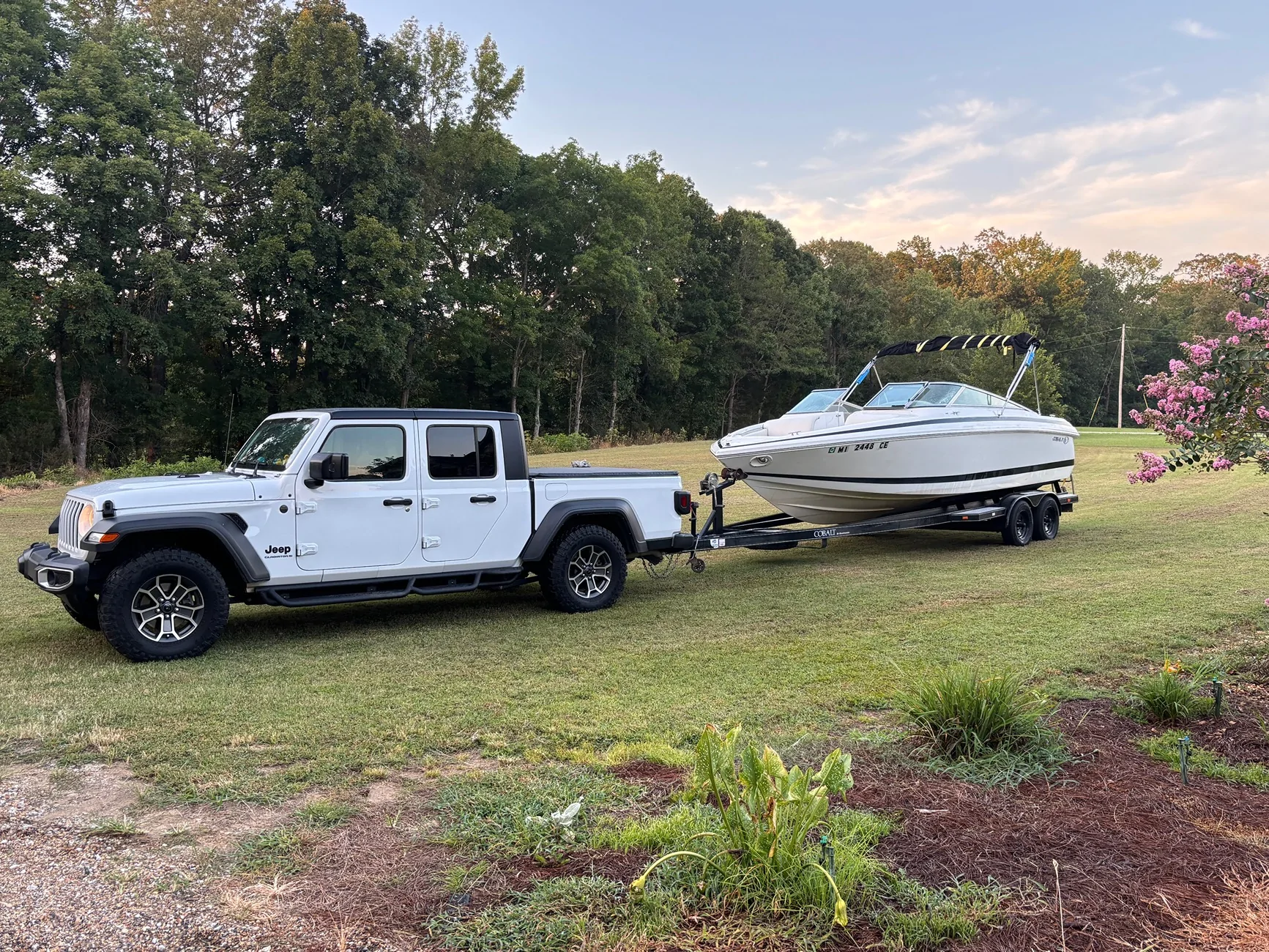 Jeep Gladiator '23 Gladiator Sport S Towing IMG_3484