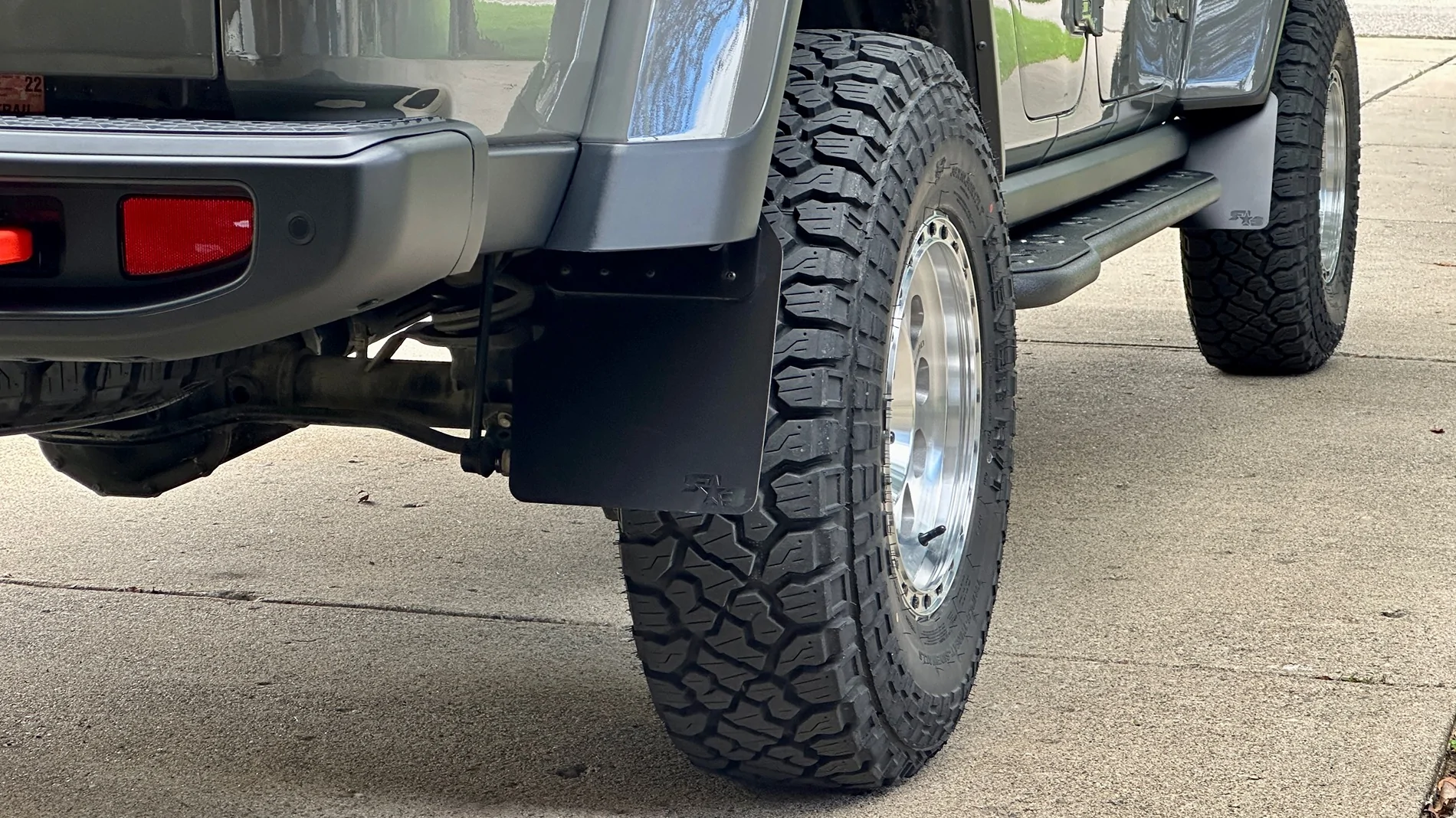 Jeep Gladiator Gladiator Mud Flaps Questions! IMG_4110