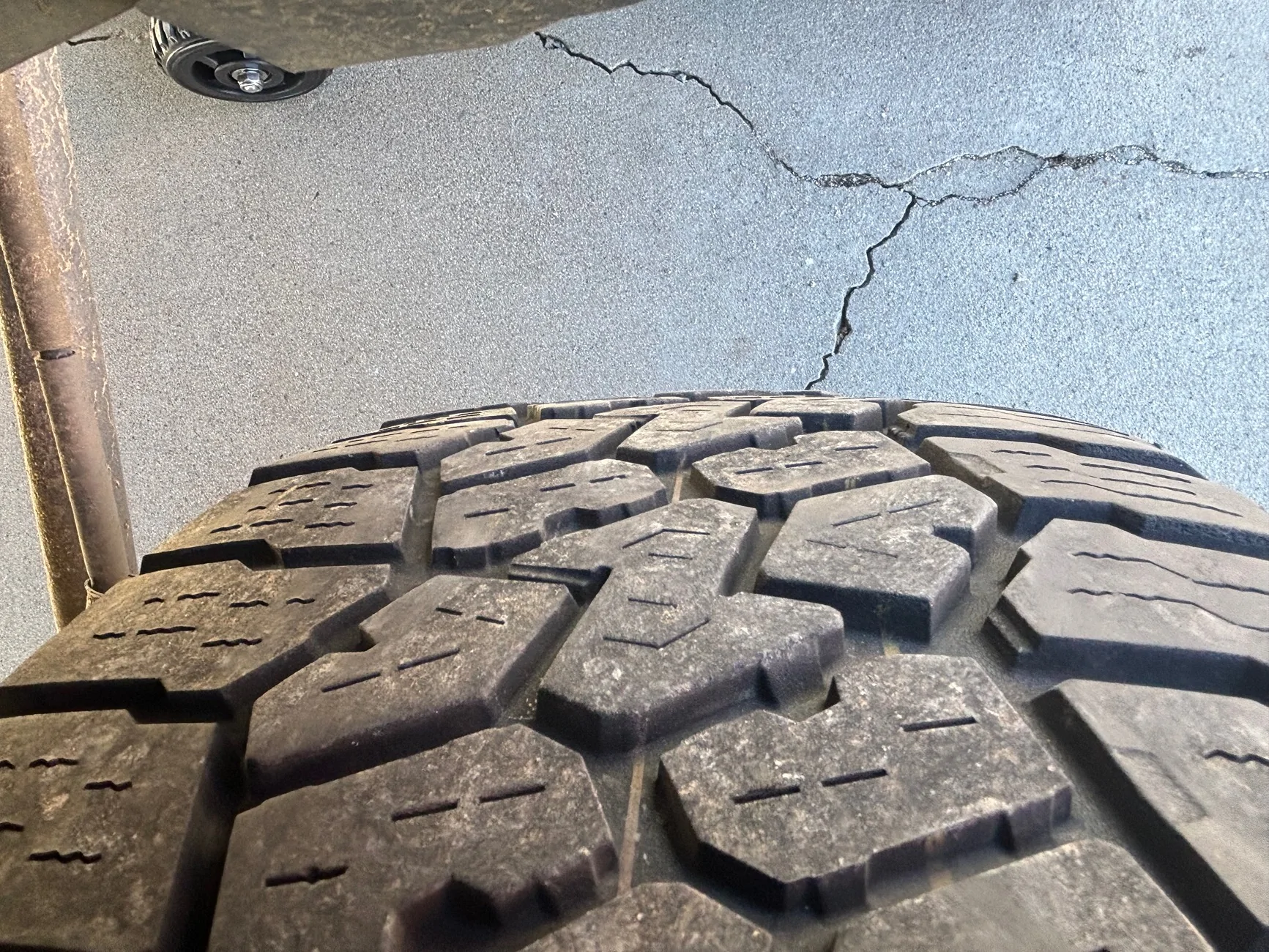 Jeep Gladiator Check out this Tread Wear IMG_1999