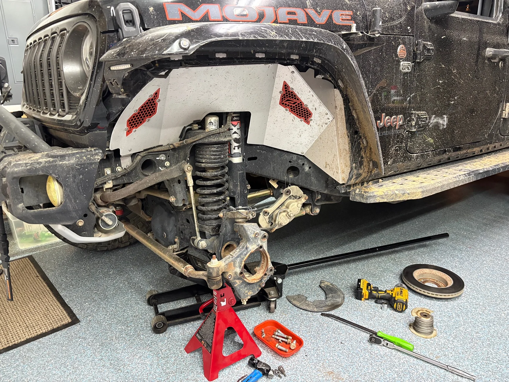 Jeep Gladiator Broke LF u-joint today IMG_1242
