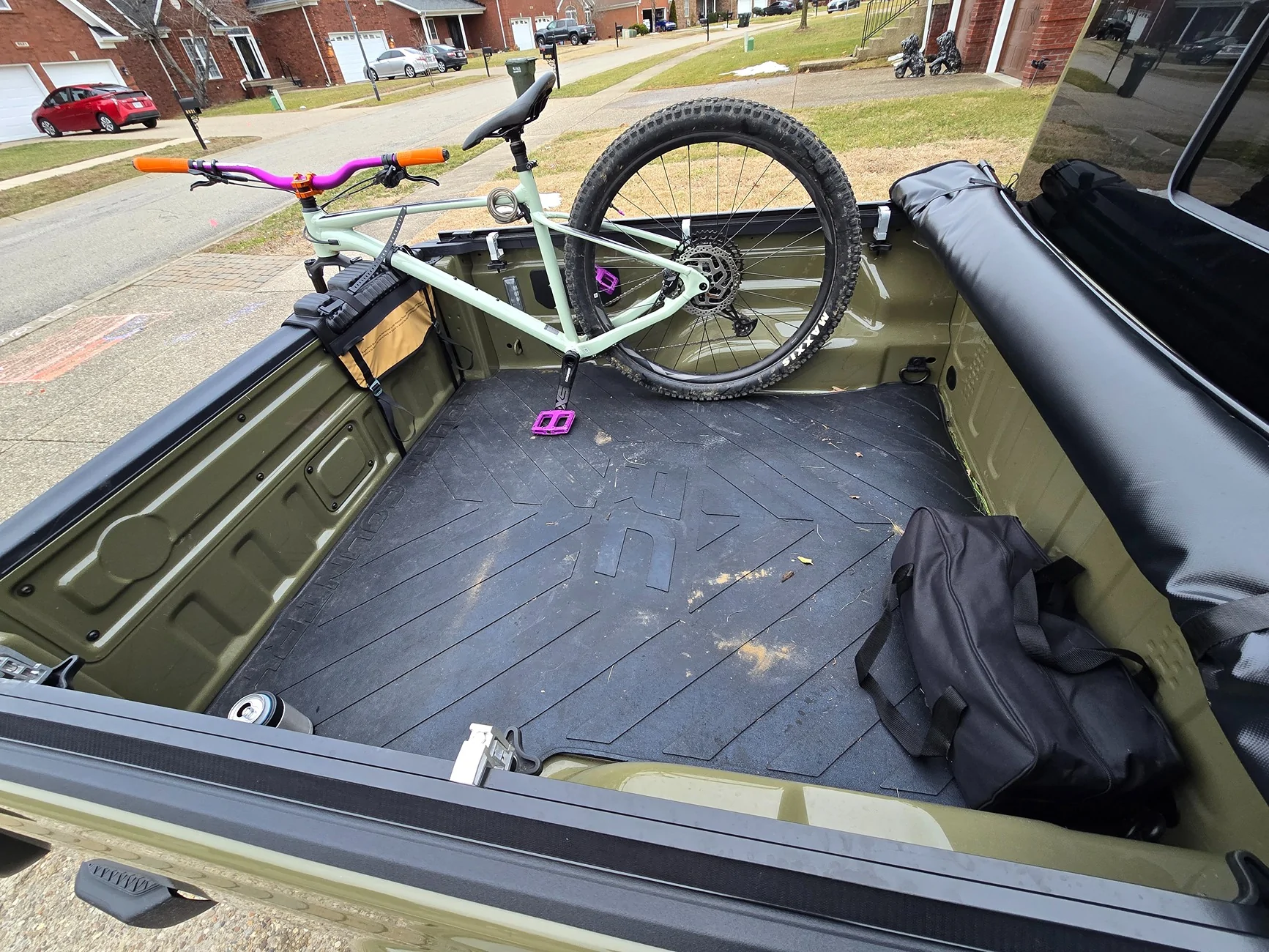 Jeep Gladiator Bed Mat Recommendations 20260217_175122