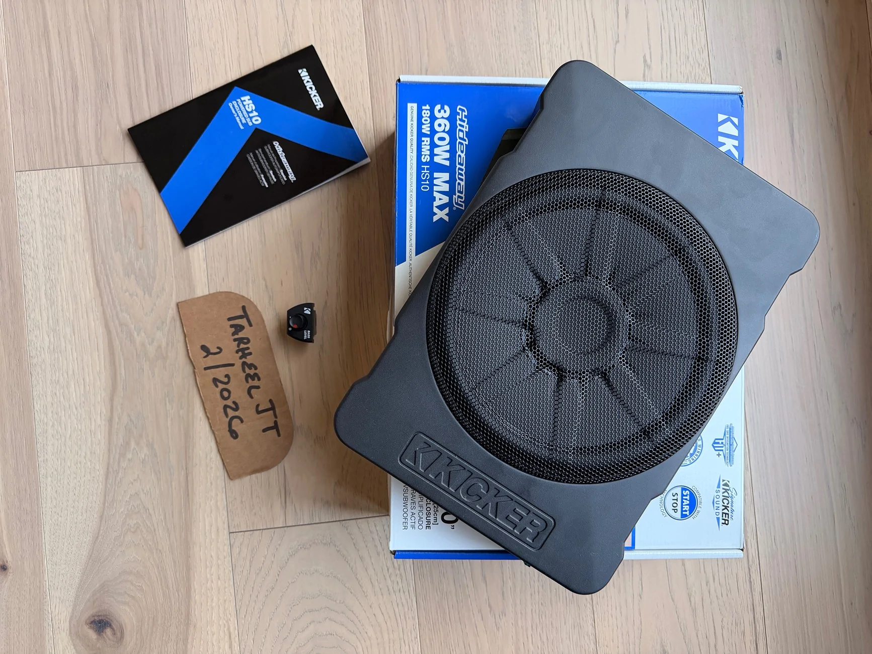 Jeep Gladiator FS - Kicker Hideaway 10" Compact Powered Subwoofer *51HS10 IMG_3546