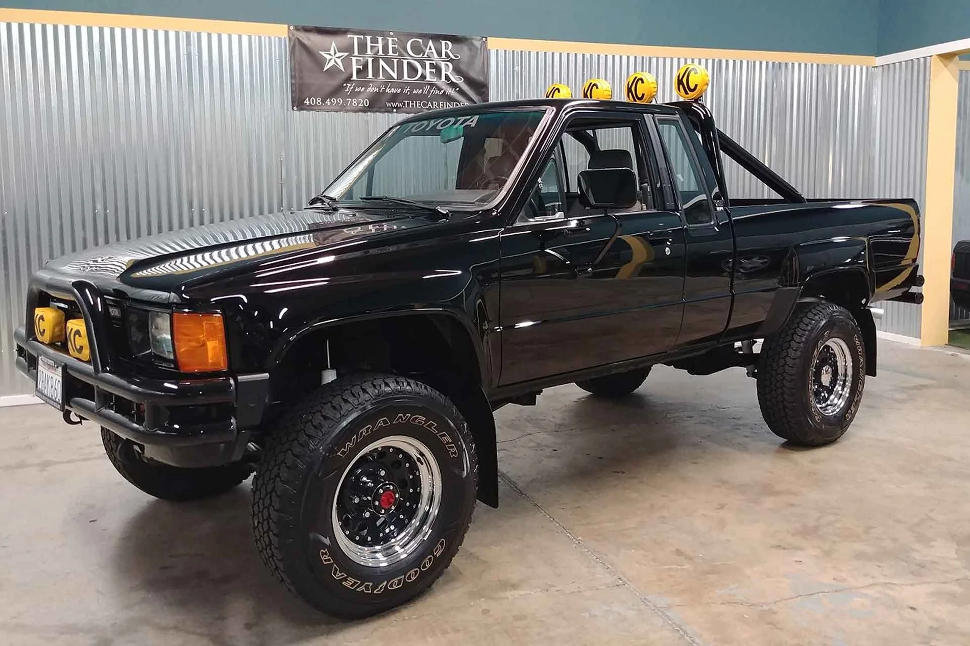 Jeep Gladiator Curious what everyone prefers these days for roll bars / bed racks back-to-the-future-toyota-truck-1
