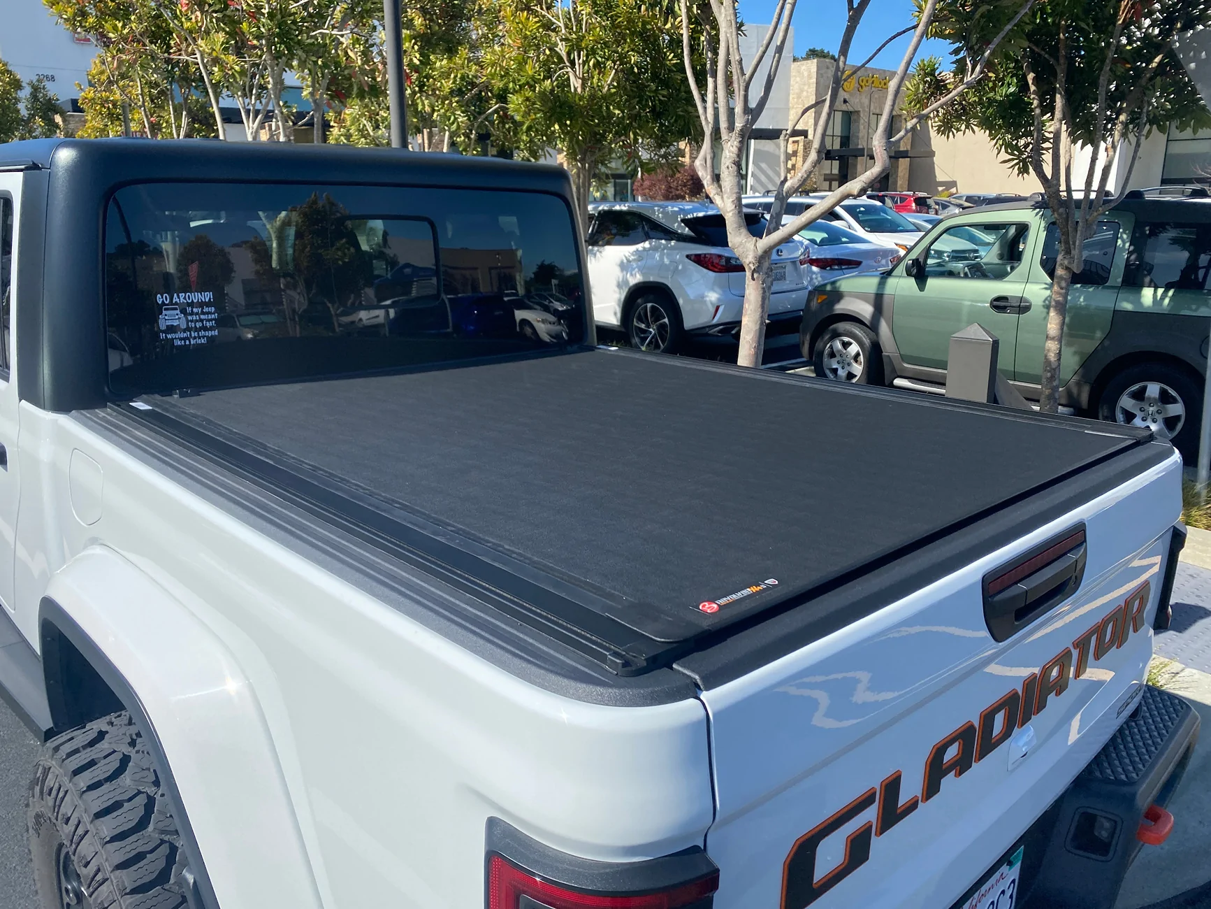 Jeep Gladiator Rollup tonneau cover suggestions IMG_1616