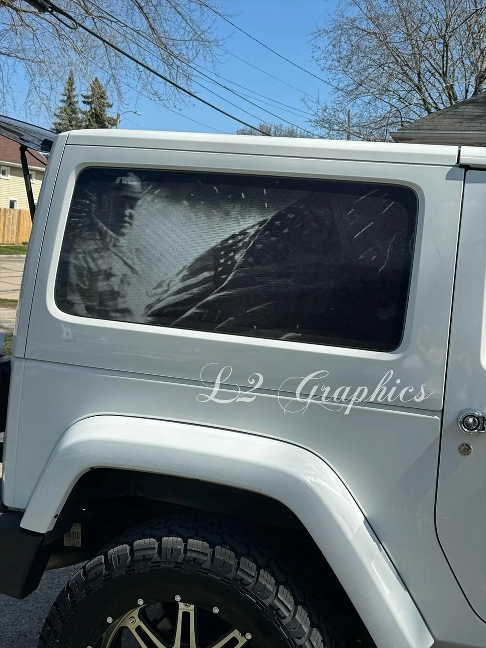 Jeep Gladiator Back window vinyl -perforated color eZy Watermark_15-04-2024_07-58-47-1400AM