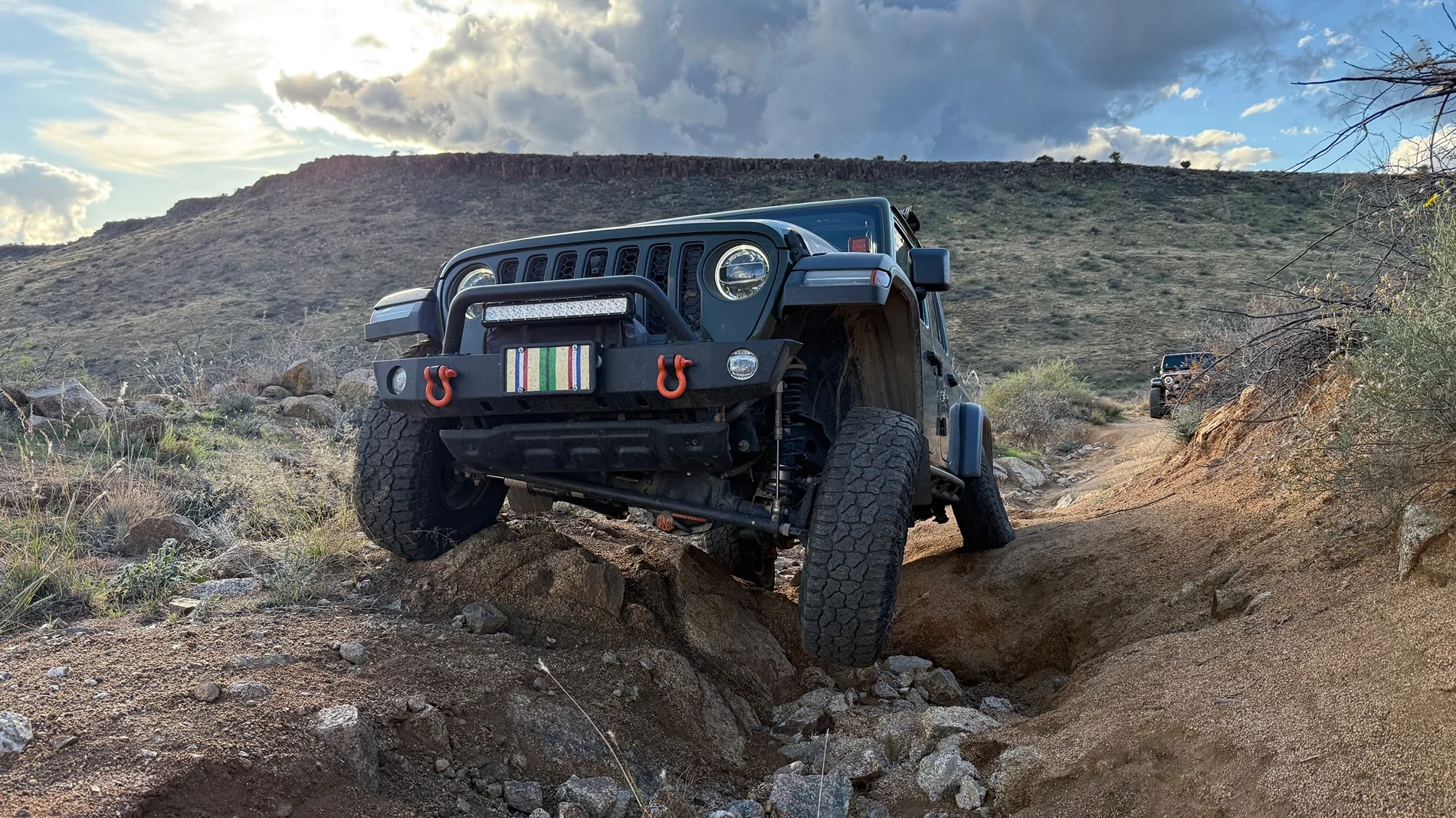 Jeep Gladiator APEX Autolynx, which version?????? IMG_1756