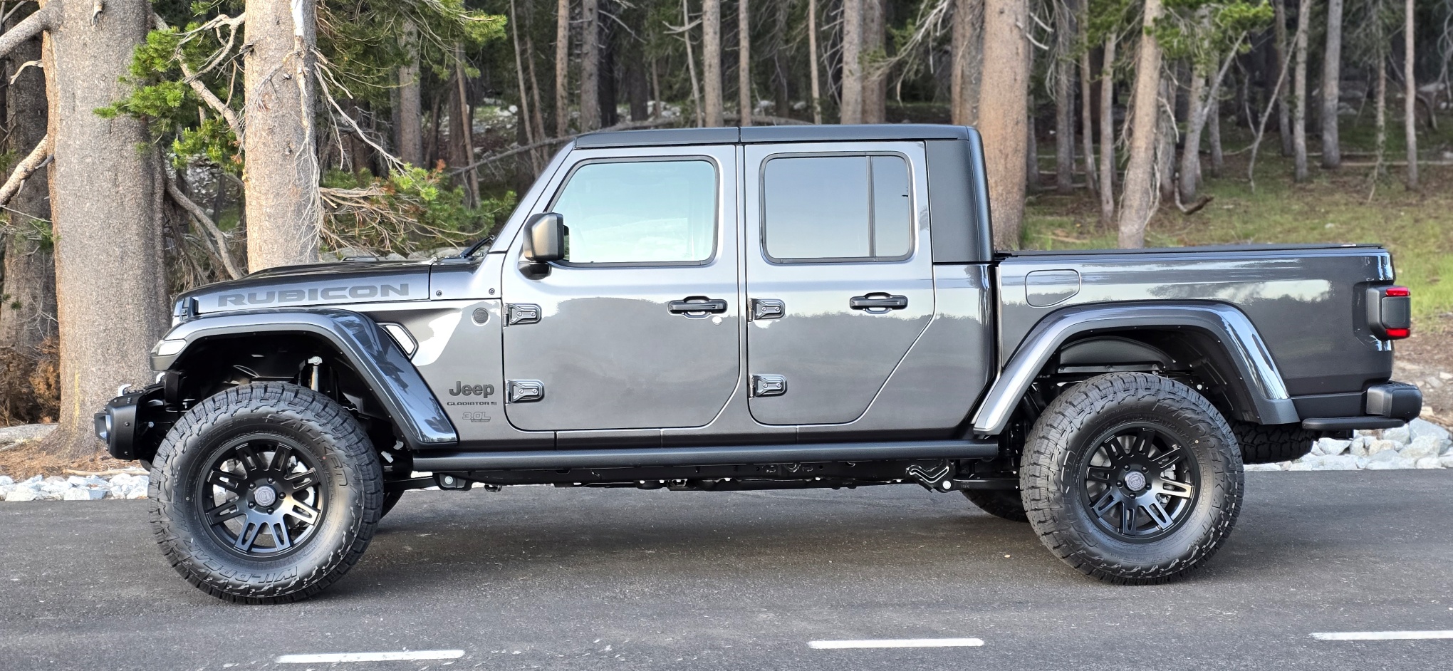 Jeep Gladiator Lets See Your Other Rides!! rMIExFl