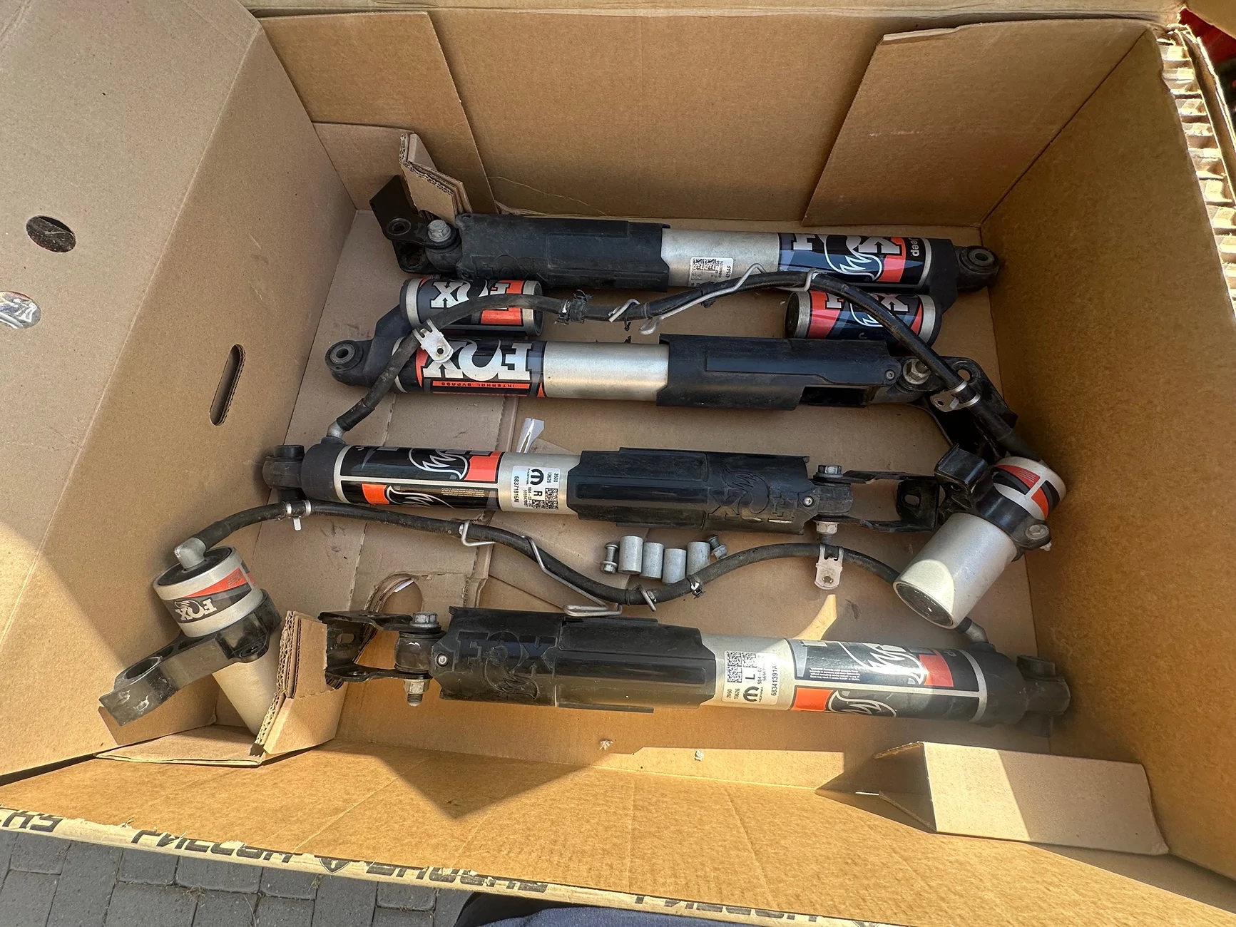 Jeep Gladiator SOLD Mojave OEM Fox Shocks, Front and Rear, AZ $600 Fox Shocks 2