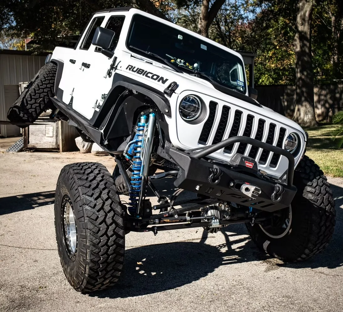 Jeep Gladiator KING KONG 7.3L Hemi - 1 tons - Long Arms - 40s *My Dream Gladiator Build* Tanks Custom Pic