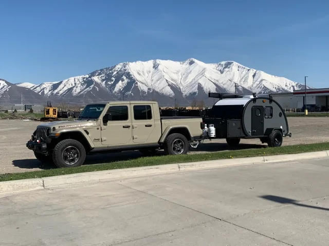 Jeep Gladiator Travel trailer towing with a 2026 Willys Gladiator IMG_6448