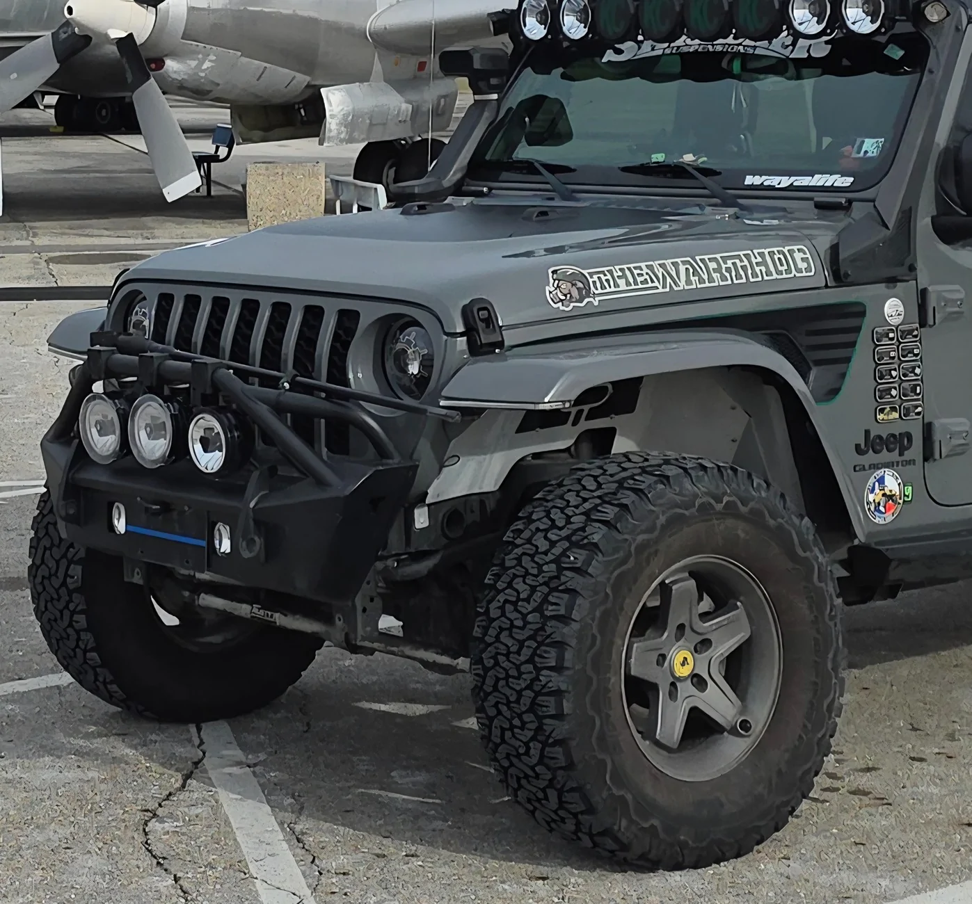 Jeep Gladiator Sideswiped. Now what? 20251220_132146