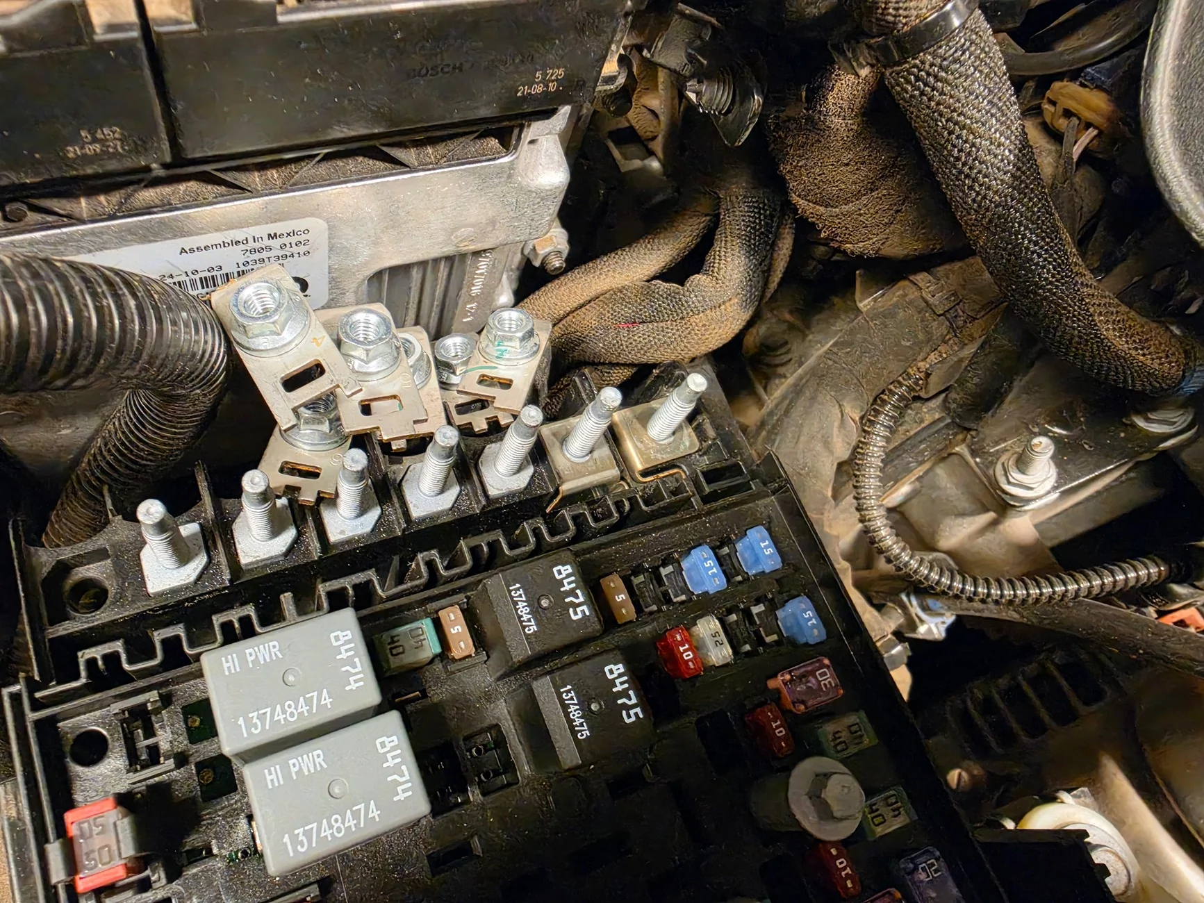 Jeep Gladiator Aux battery died now head unit is dead and remote start. 20260312_210813