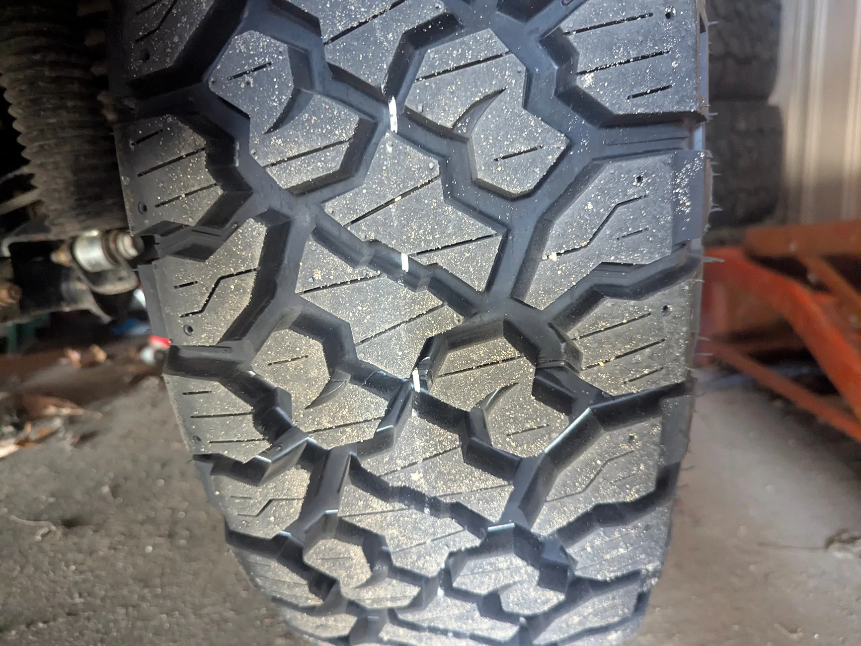 Jeep Gladiator Kenda Klever R/T KR601 35x10.50R17 PXL_20260312_212059902