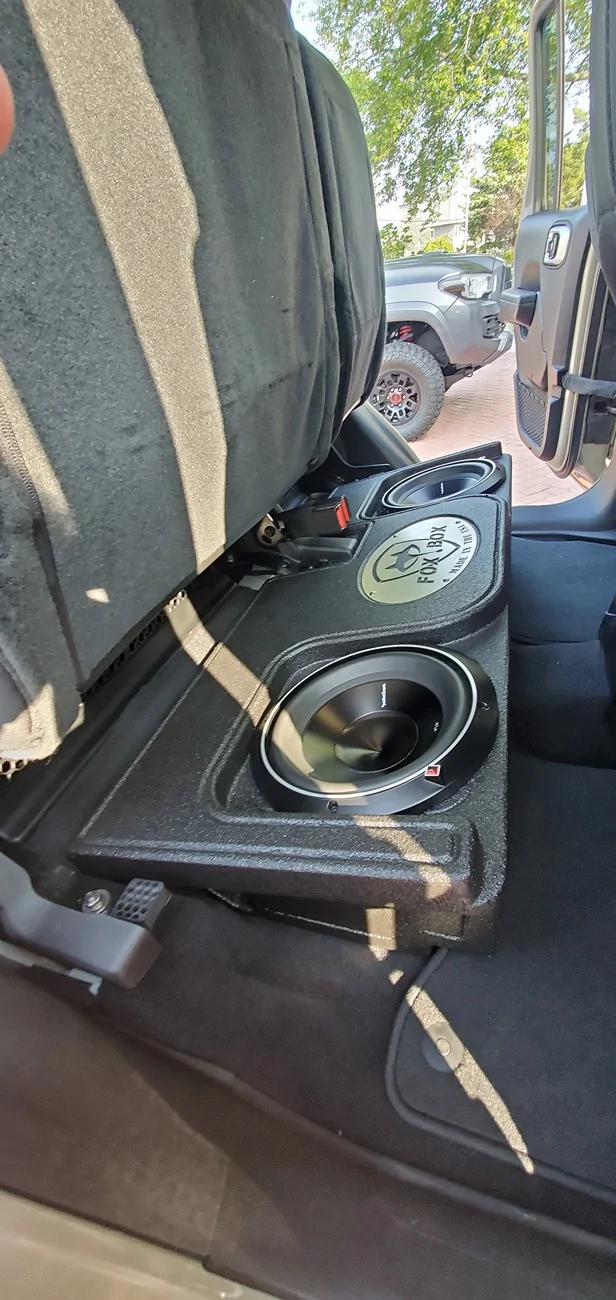 Jeep Gladiator Sound System Upgrade 1000000664