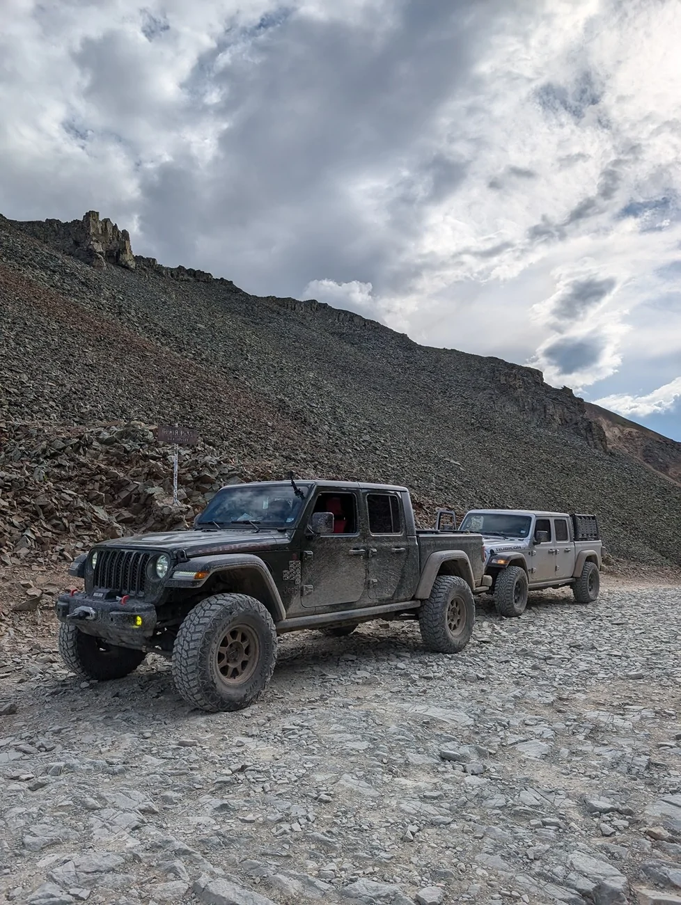 Jeep Gladiator 1 Ton and 40"s JTRD PXL_20240726_234714579