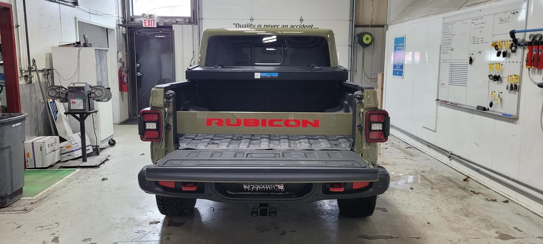 Jeep Gladiator A Big Thank You To All That Came Before Me... My Projects Wood Bed Divider 8