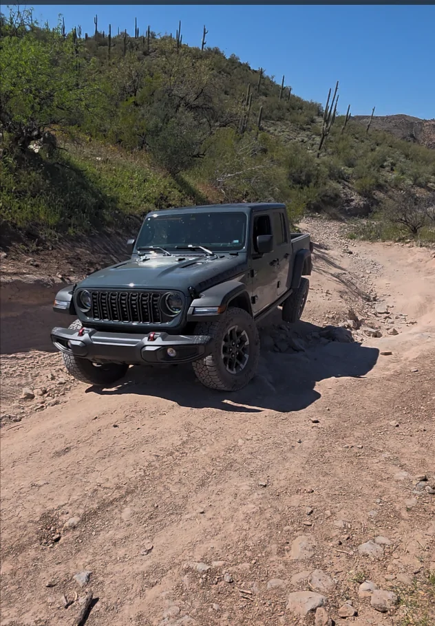 Jeep Gladiator What's your first Jeep memories Screenshot 2026-03-20 192827