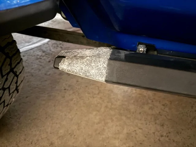 Jeep Gladiator Rust on my Nerf bars, remove and paint or start shopping? thumbnail