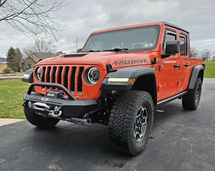 Jeep Gladiator LOD Shorty bumper and Badlands Apex winch install jt_bumper_side_1