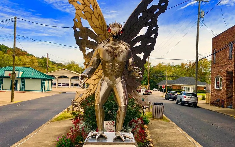 Jeep Gladiator What did you do WITH your Gladiator today? mothman-statu