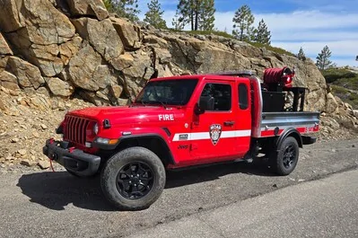 Jeep Gladiator Gladiator Fire Truck Acela_Truck_Company_new_Dispatcher