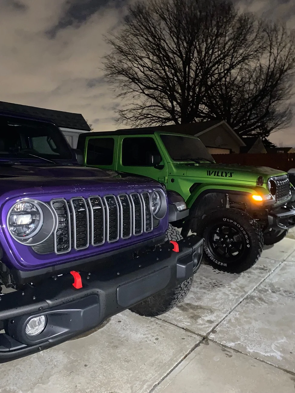 Jeep Gladiator (Poll) what's better Jeep Wrangler OR Jeep gladiator and why. IMG_2251