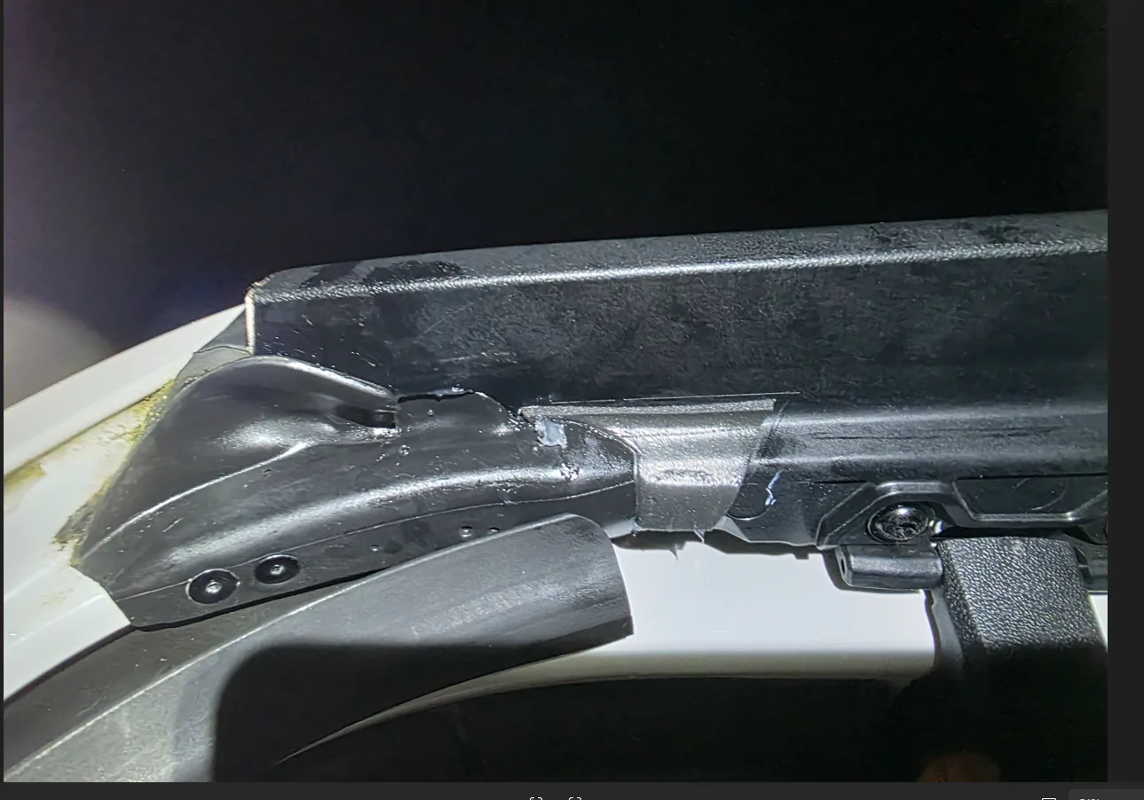 Jeep Gladiator Bestop Sunrider for hardtop fixes if rails not fitting JT properly 2026-03-20 20.11.53.jpg-2026-03-26 17_01_18