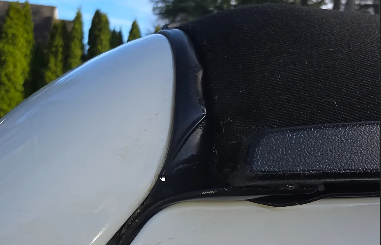 Jeep Gladiator Bestop Sunrider for hardtop fixes if rails not fitting JT properly 2026-03-26 16.52.17.jpg-2026-03-26 17_03_28