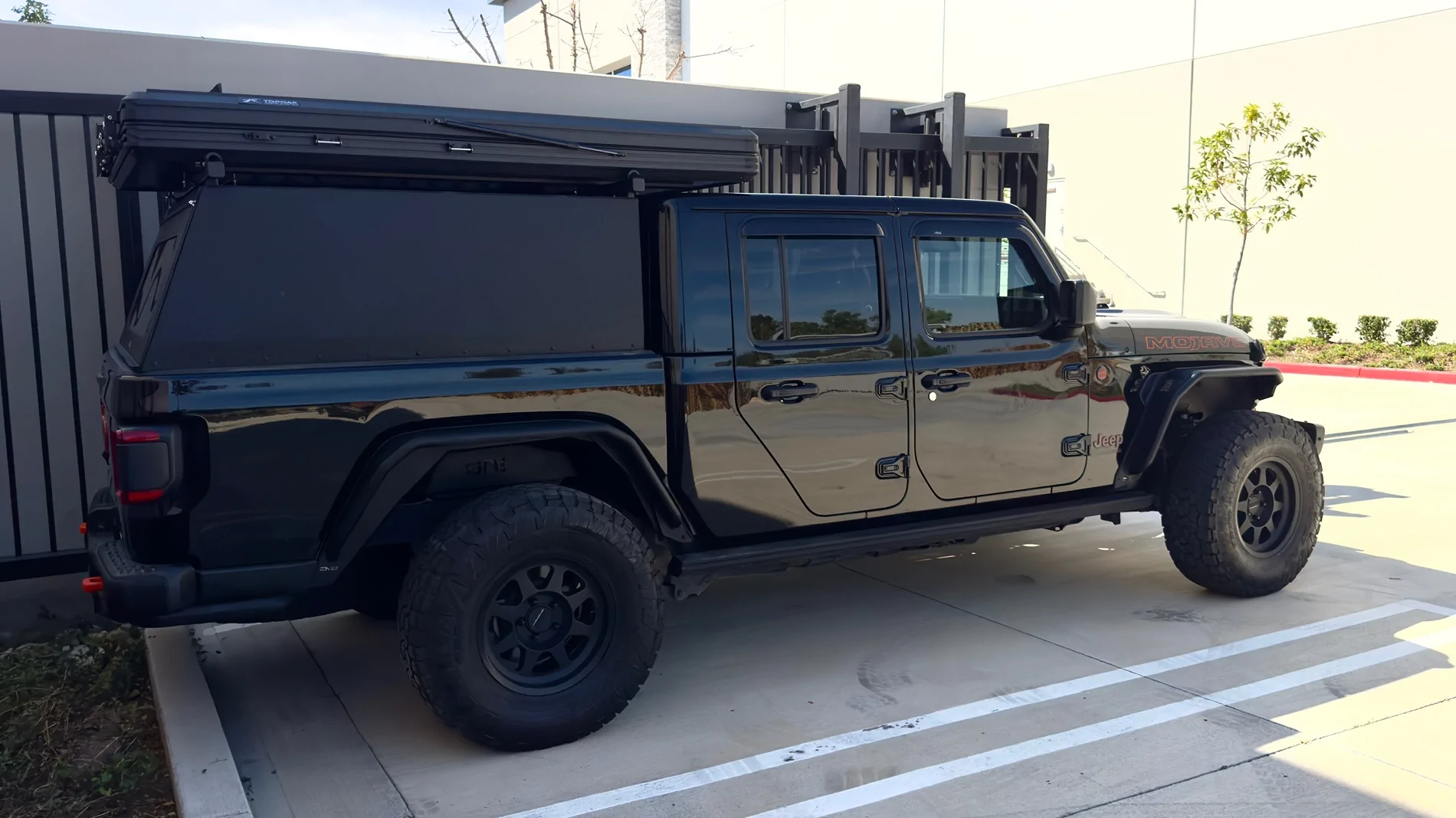 Jeep Gladiator Rooftop tents: profile and weight concerns/considerations IMG_3414