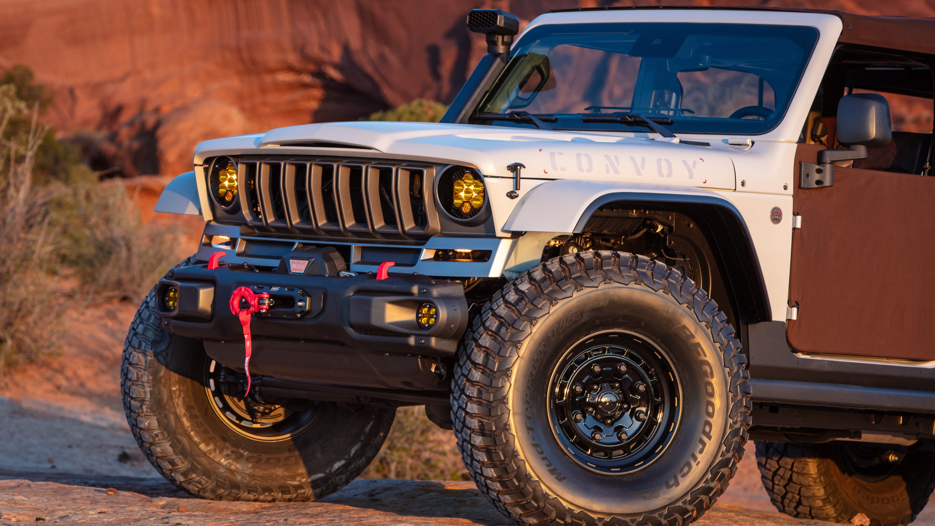 jeepconvoyejsconceptmoab3.jpg
