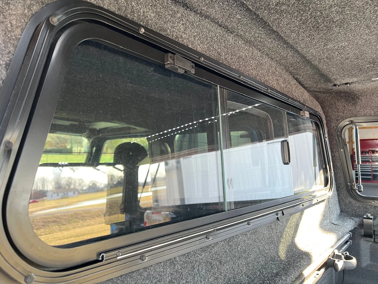 Jeep Gladiator ARE CX Evolve Truck Cap for JT, with roof rack IMG_2851