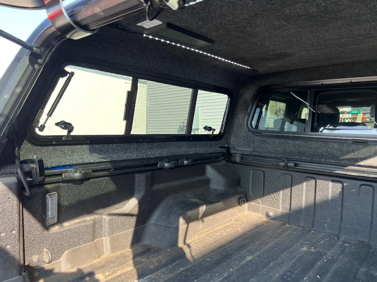 Jeep Gladiator ARE CX Evolve Truck Cap for JT, with roof rack IMG_2849