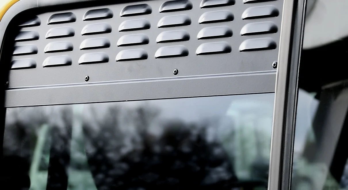 Jeep Gladiator SLEEPING in a JT Image 8