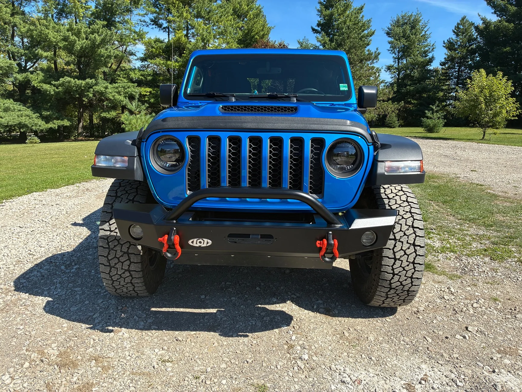 Jeep Gladiator LOD Shorty bumper and Badlands Apex winch install IMG_8535