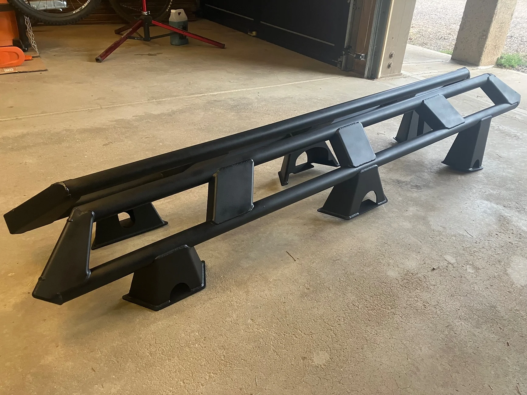 Jeep Gladiator MOTOBILT Frame mounted sliders - $950 IMG_0737