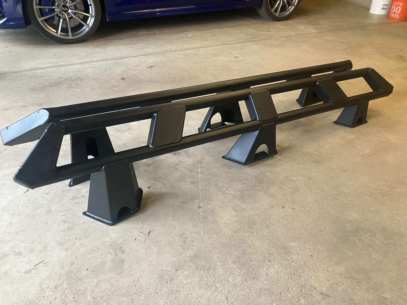 Jeep Gladiator MOTOBILT Frame mounted sliders - $950 IMG_0736